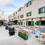 Apartment Centar *